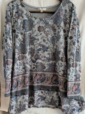 ASTROLOGIE Floral Paisley Long Sleeve Top - Heather Gray with Blue & Mauve